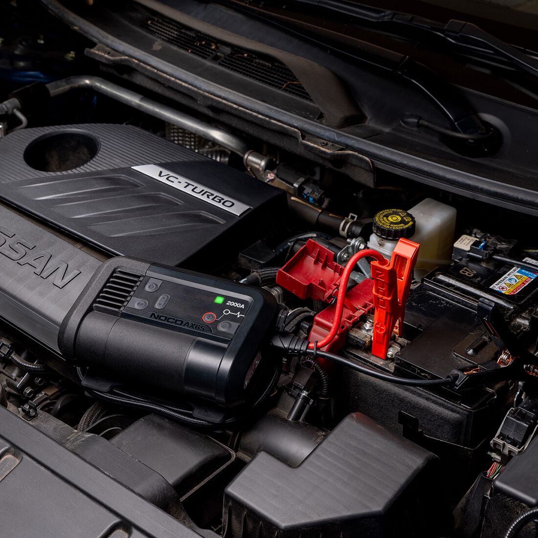 NOCO 12V 2000A Jump Starter With Built-In 100PSI Air Compressor & 100 Lumen LED Flashlight - AX65, , scaau_hi-res