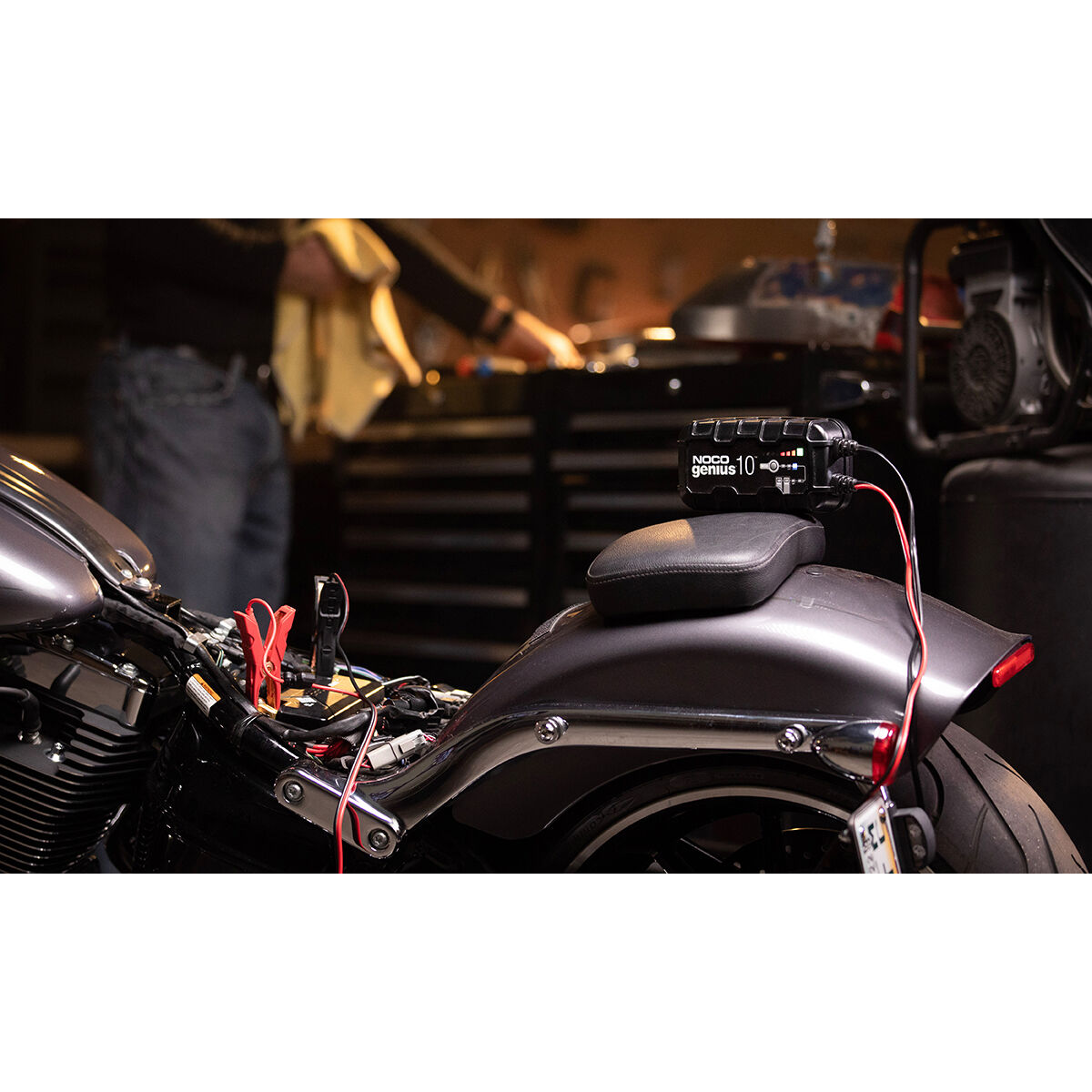 NOCO Genius 10 Battery Charger 6V/12V 10 Amp, , scaau_hi-res