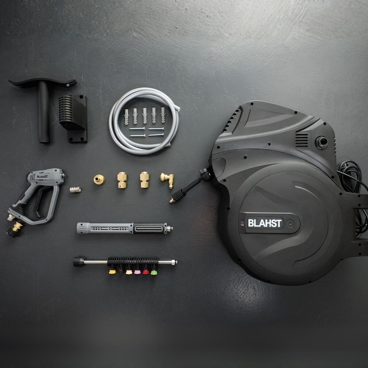Blahst R30 Wall-Mounted Pressure Washer, , scaau_hi-res