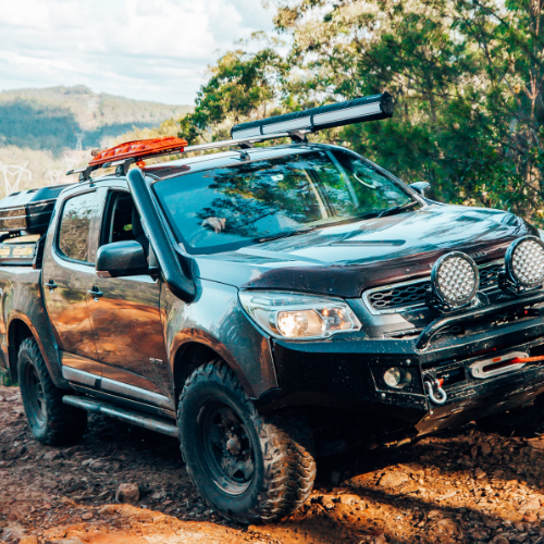 Off-road gear, winches & 4×4 accessories