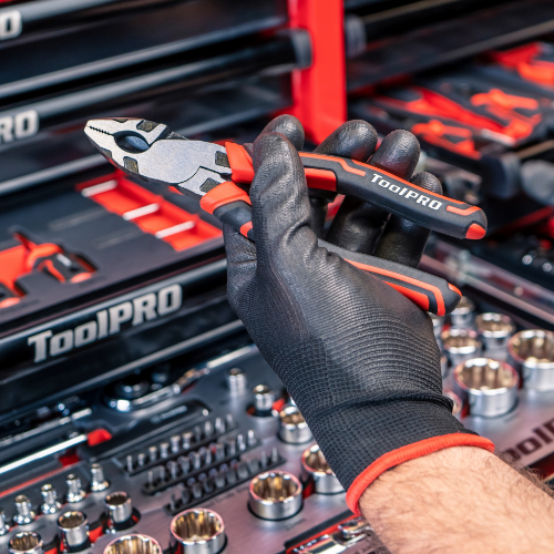 Toolboxes & storage for workshop or ute